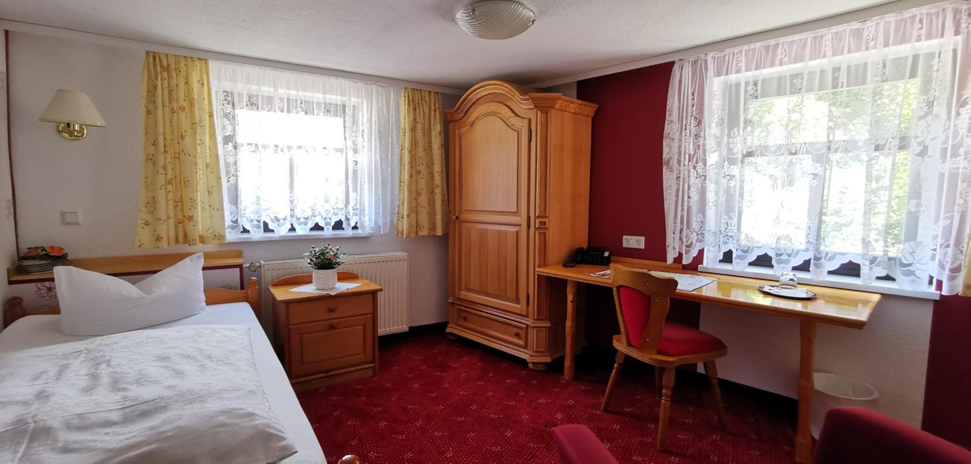 Hotel Zum Buergergarten Stolberg i. Harz Buitenkant foto